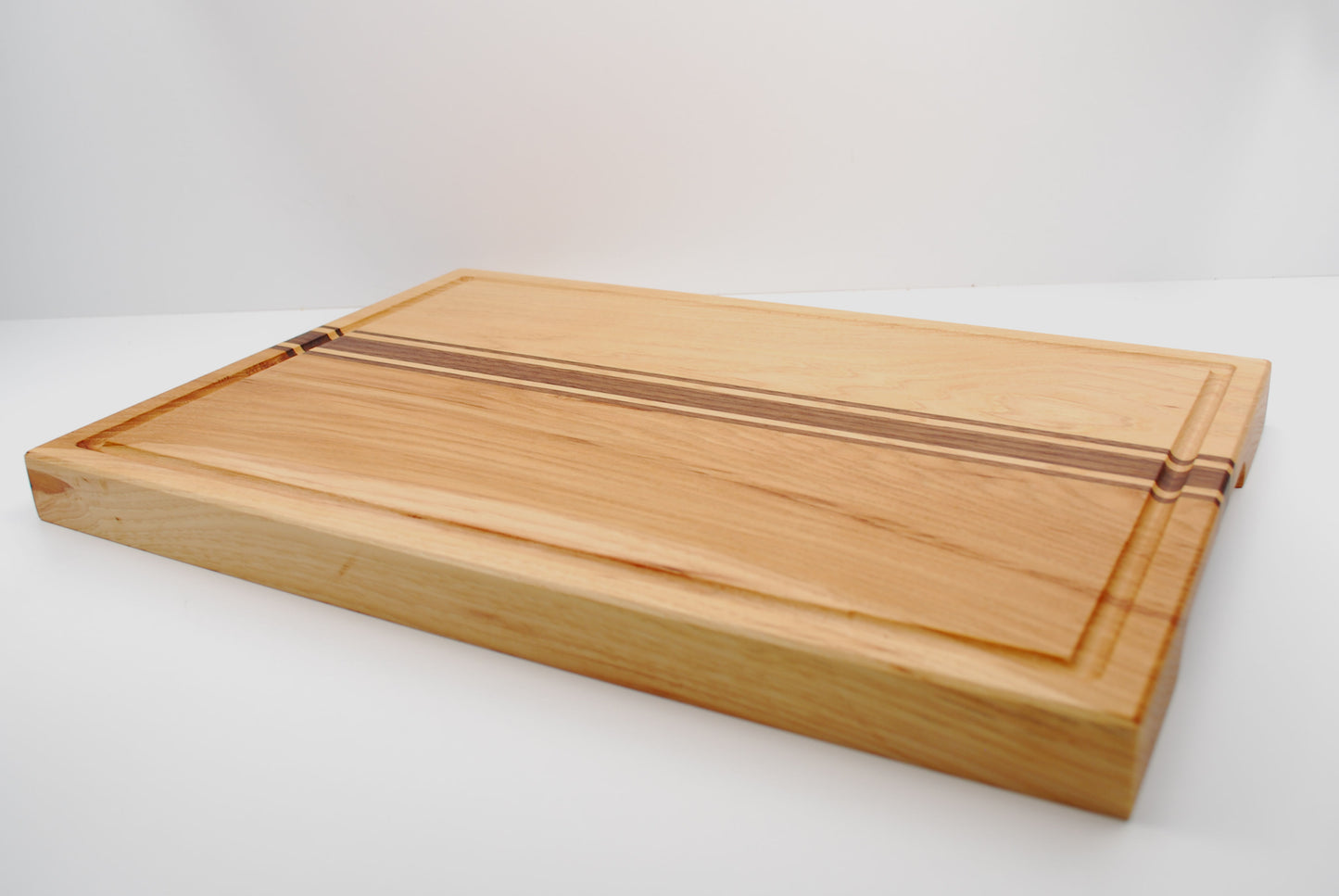 Wood Cutting Board - Walnut and Maple Wood